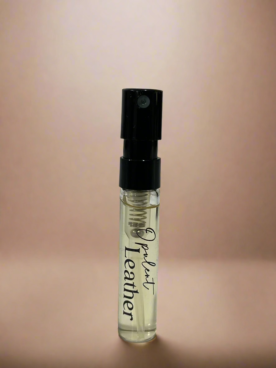 🎁 Opulent Leather 3 ML | Luxe Edition ( Inspired by Ombre Le@+her )